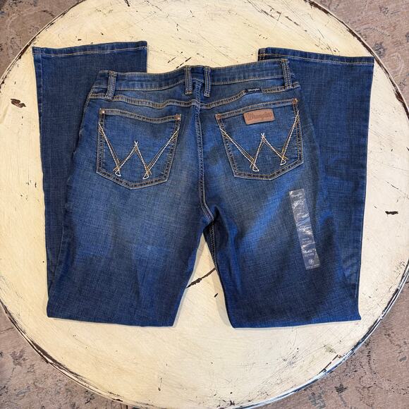 Wrangler Retro Women's Bootcut Jeans Size 11 x 32 New Western Denim - Picture 1 of 9